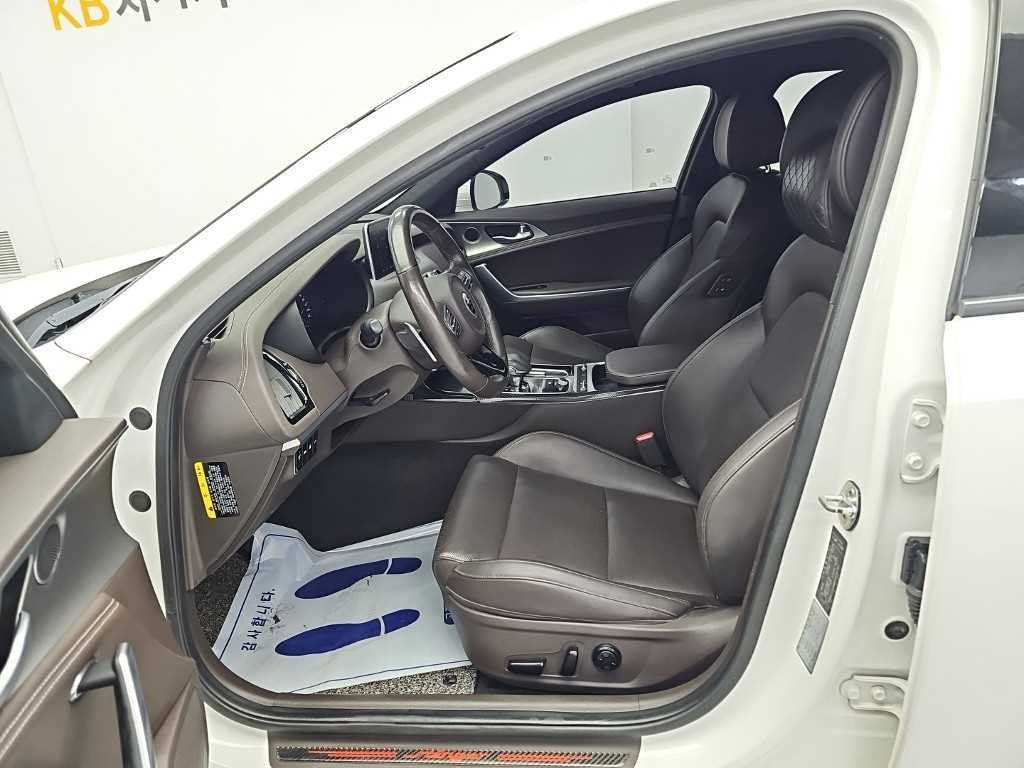 기아 스팅어 디젤 2.2 2WD 프라임 이미지 11