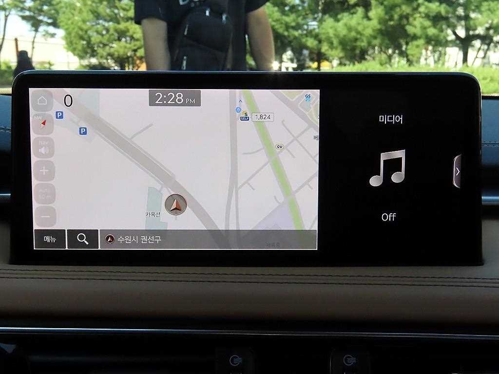 제네시스 G70 더 뉴 G70 가솔린 2.0T 4WD 이미지 14
