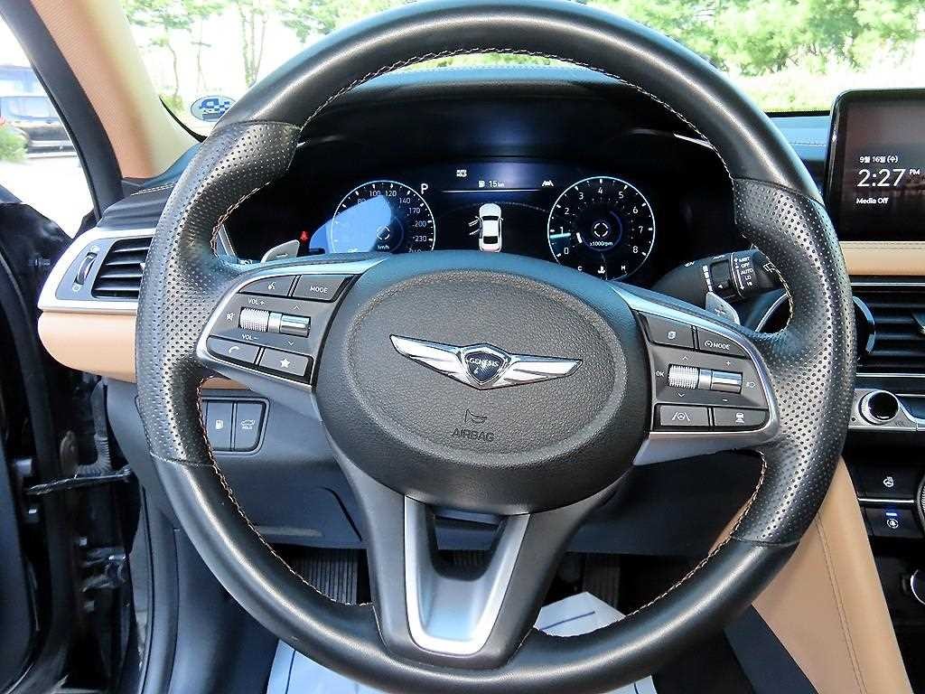 제네시스 G70 더 뉴 G70 가솔린 2.0T 4WD 이미지 8