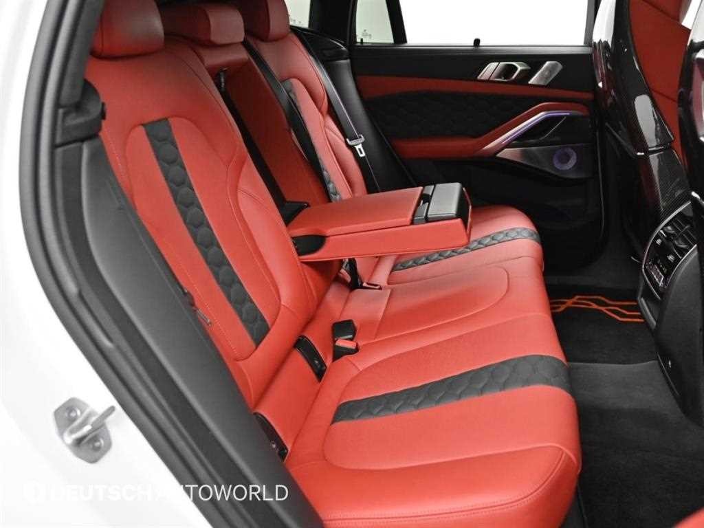 BMW X6M X6M (F96) 4.4 컴페티션 이미지 12
