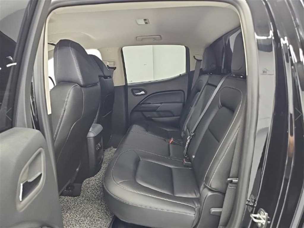 쉐보레 콜로라도 리얼 뉴 콜로라도 3.6 Z71-X 미드나잇 4WD 이미지 12
