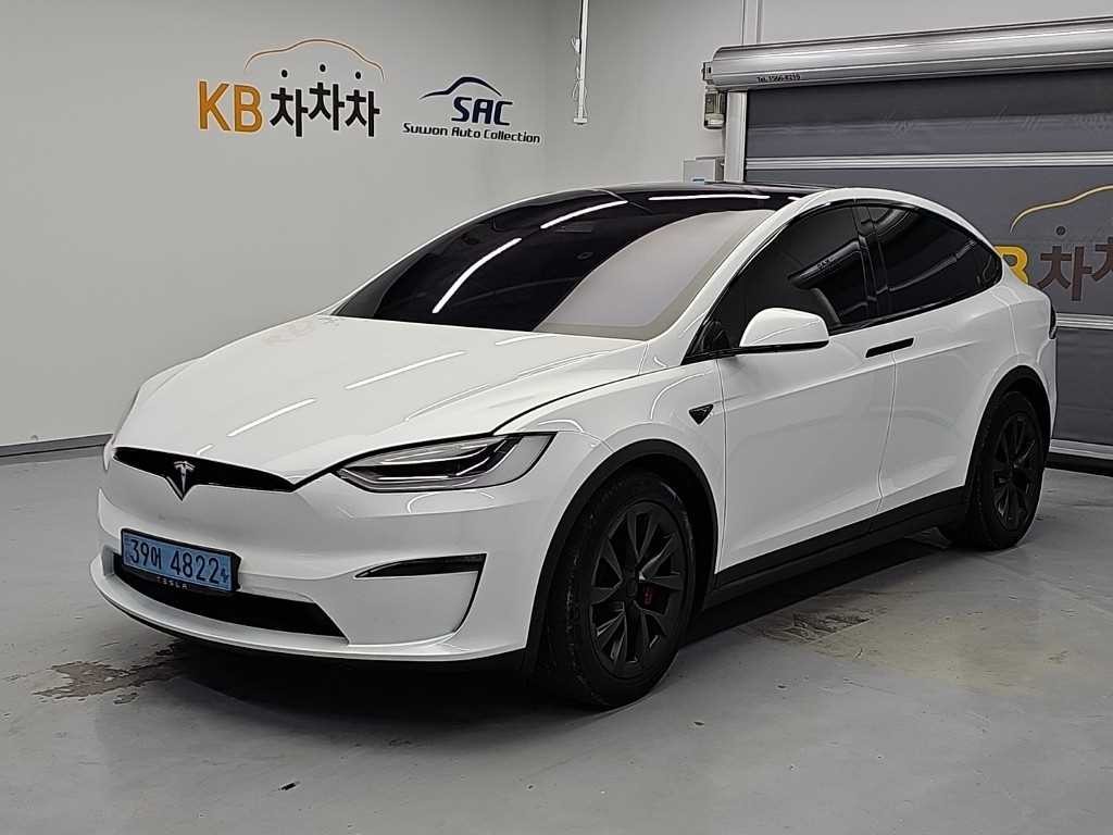 테슬라 모델 X 플레드 이미지 1