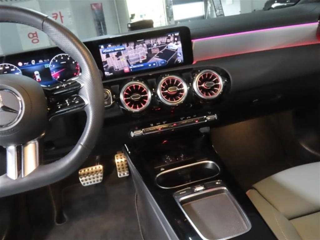 벤츠 CLA 클래스 CLA클래스 C118 CLA 250 4MATIC AMG 라인 이미지 16