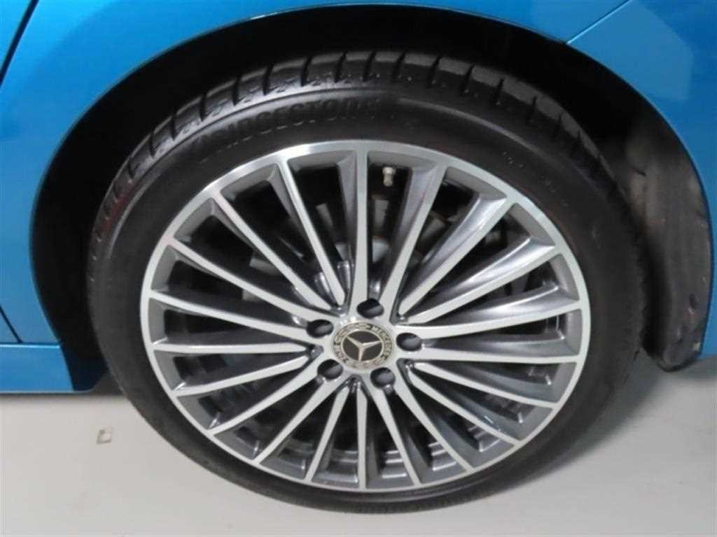 벤츠 CLA 클래스 CLA클래스 C118 CLA 250 4MATIC AMG 라인 이미지 17