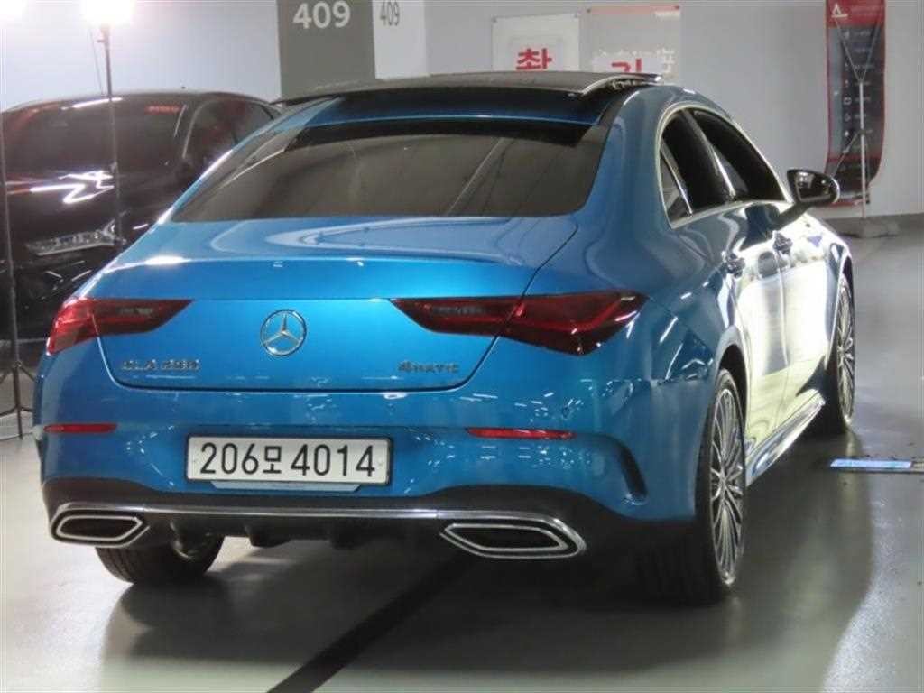 벤츠 CLA 클래스 CLA클래스 C118 CLA 250 4MATIC AMG 라인 이미지 3