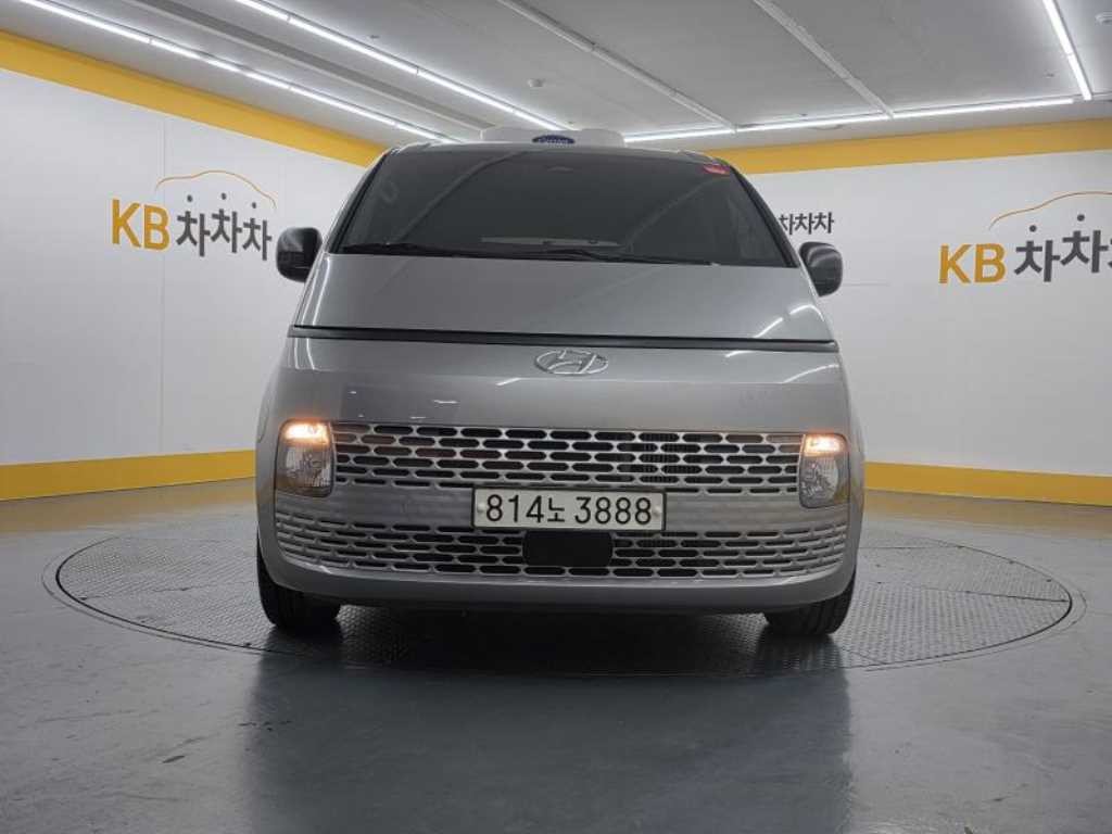 현대 스타리아 2WD 디젤 카고 스마트 3인승 이미지 1