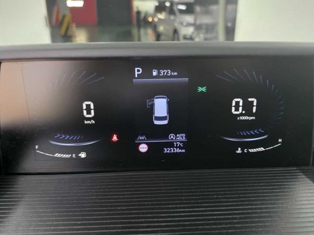 현대 스타리아 2WD 디젤 카고 스마트 3인승 이미지 11