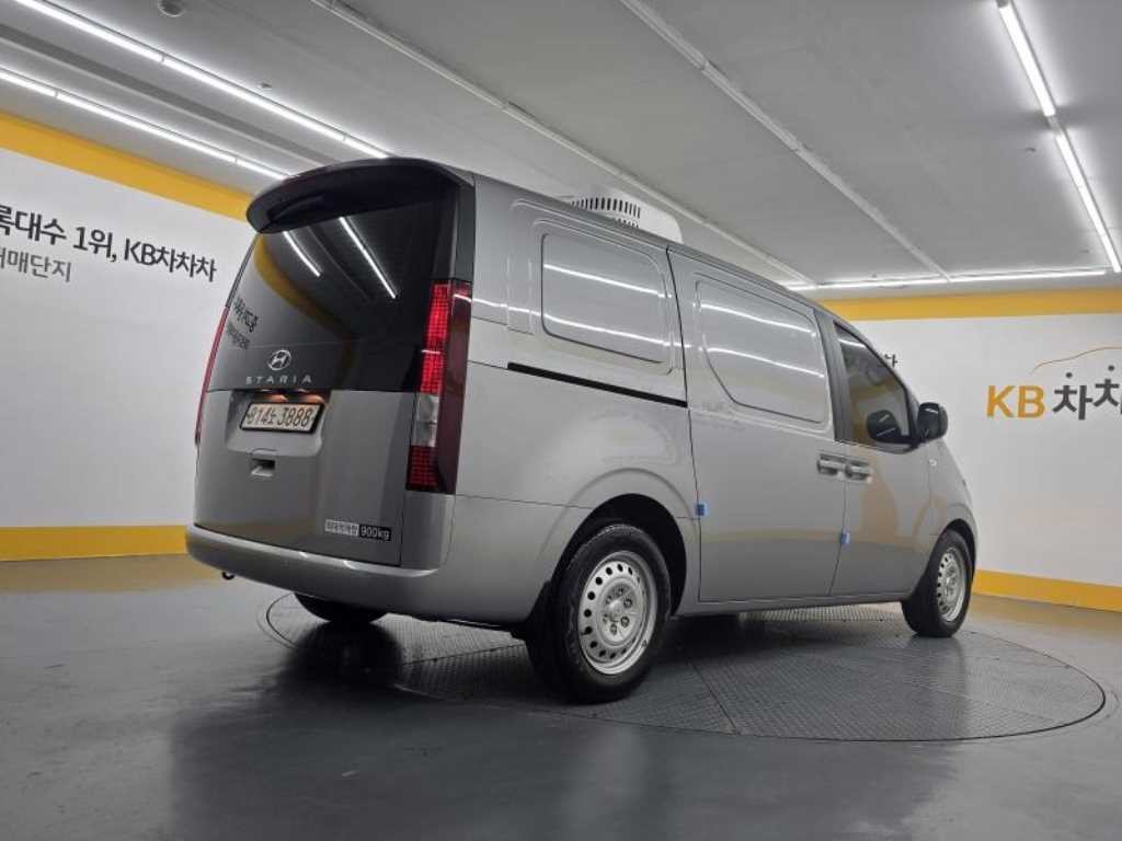 현대 스타리아 2WD 디젤 카고 스마트 3인승 이미지 4