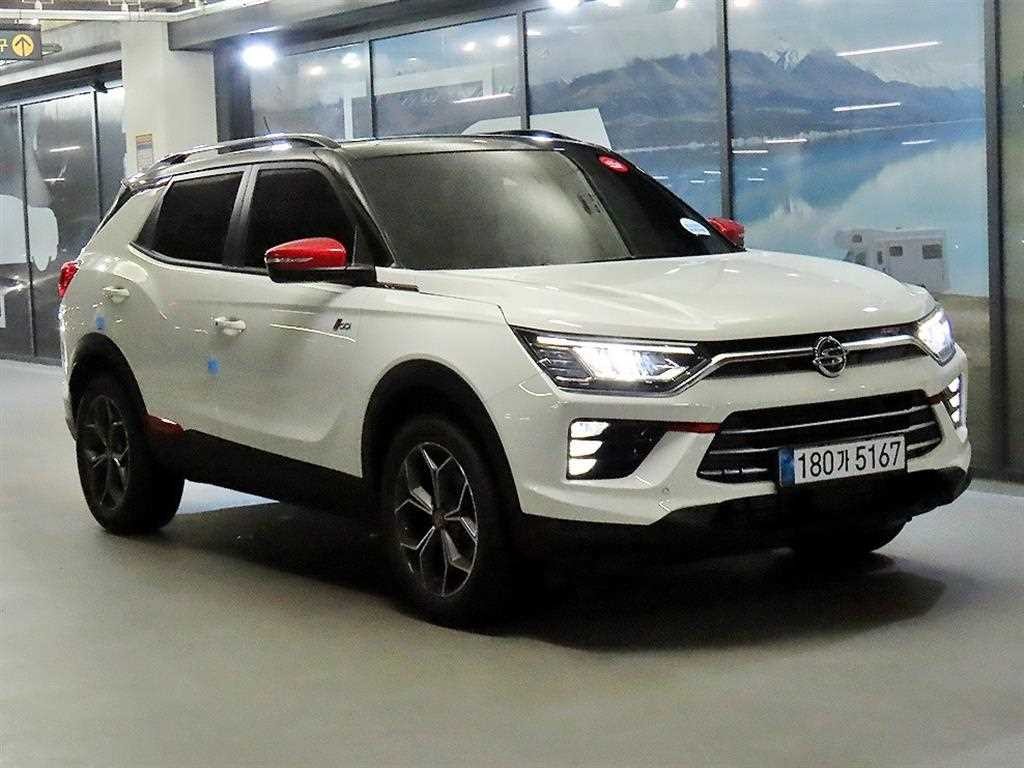 KG모빌리티(쌍용) 코란도 뷰티풀코란도 2WD 가솔린 1.5 C5 플러스 이미지 1