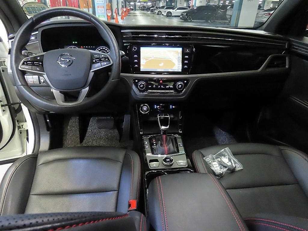 KG모빌리티(쌍용) 코란도 뷰티풀코란도 2WD 가솔린 1.5 C5 플러스 이미지 10
