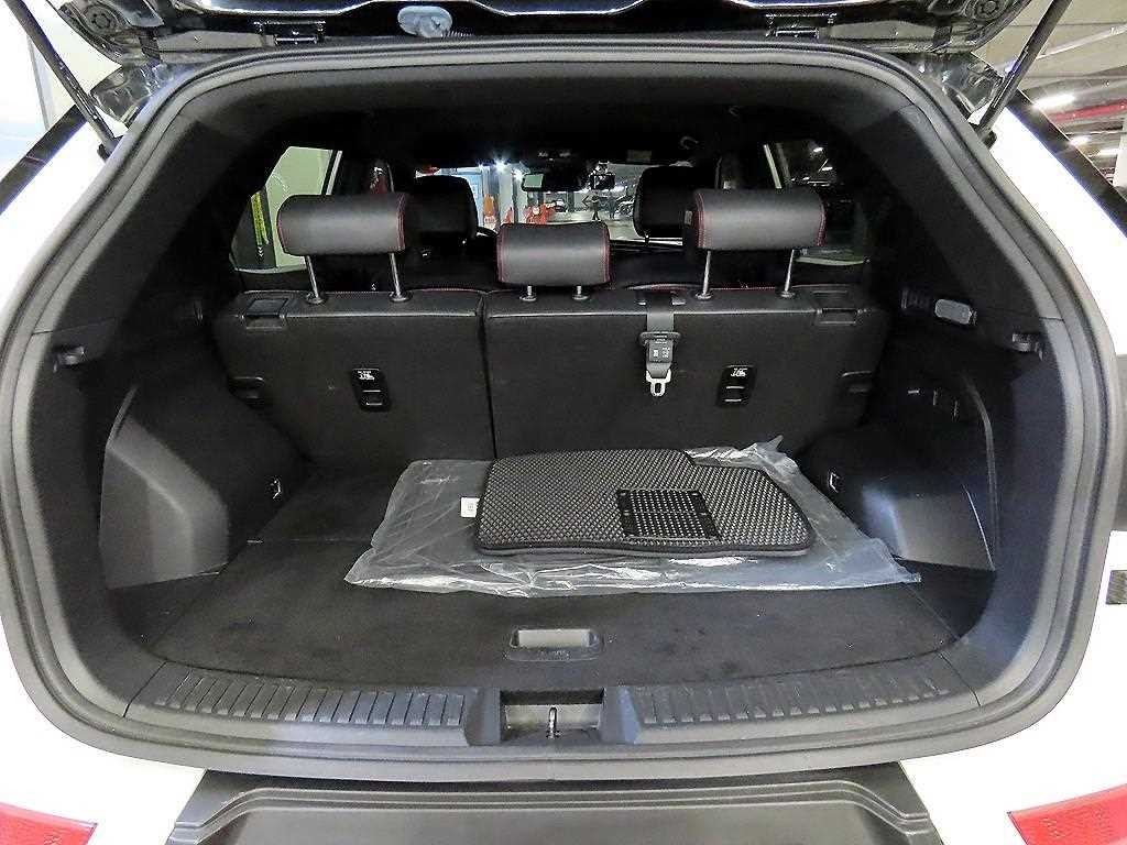 KG모빌리티(쌍용) 코란도 뷰티풀코란도 2WD 가솔린 1.5 C5 플러스 이미지 17