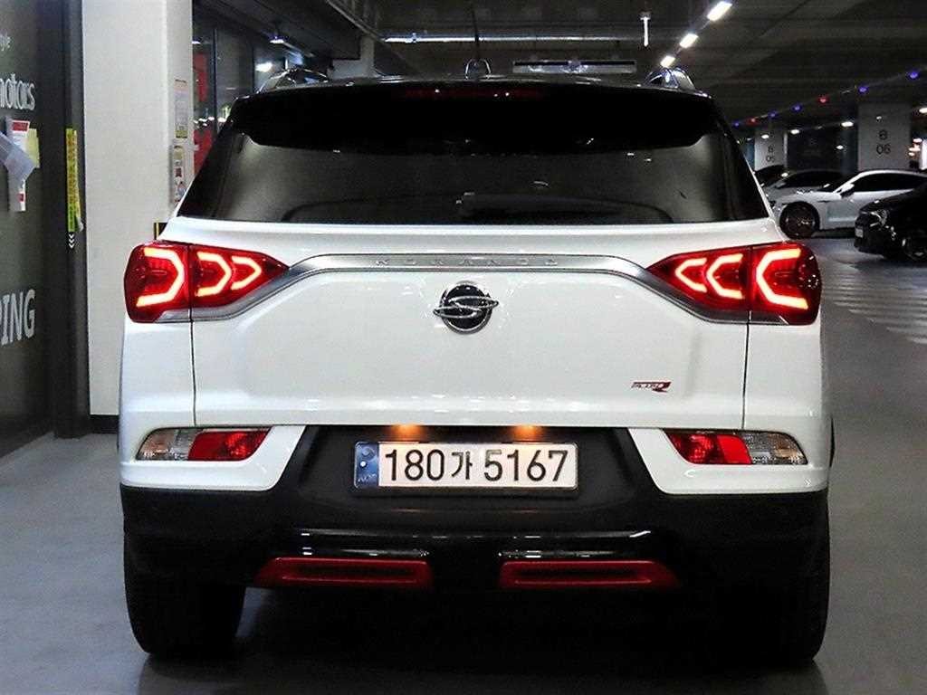 KG모빌리티(쌍용) 코란도 뷰티풀코란도 2WD 가솔린 1.5 C5 플러스 이미지 5