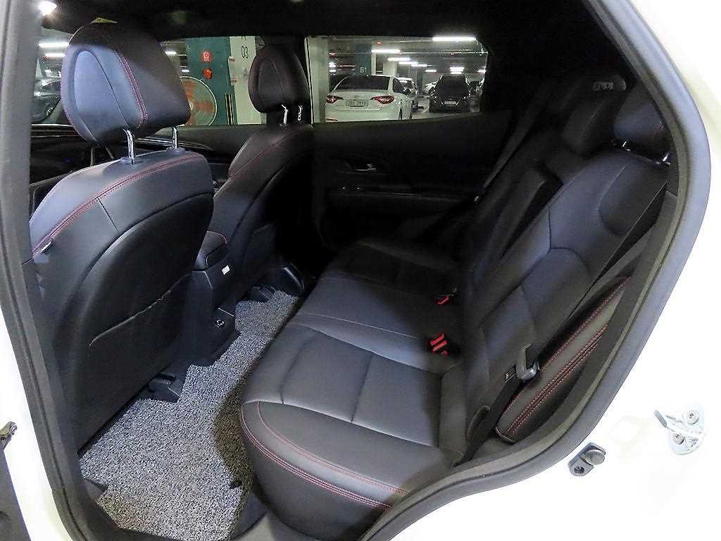 KG모빌리티(쌍용) 코란도 뷰티풀코란도 2WD 가솔린 1.5 C5 플러스 이미지 7