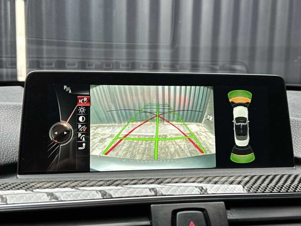 BMW 4시리즈 M4 (F82) 컨버터블 이미지 14