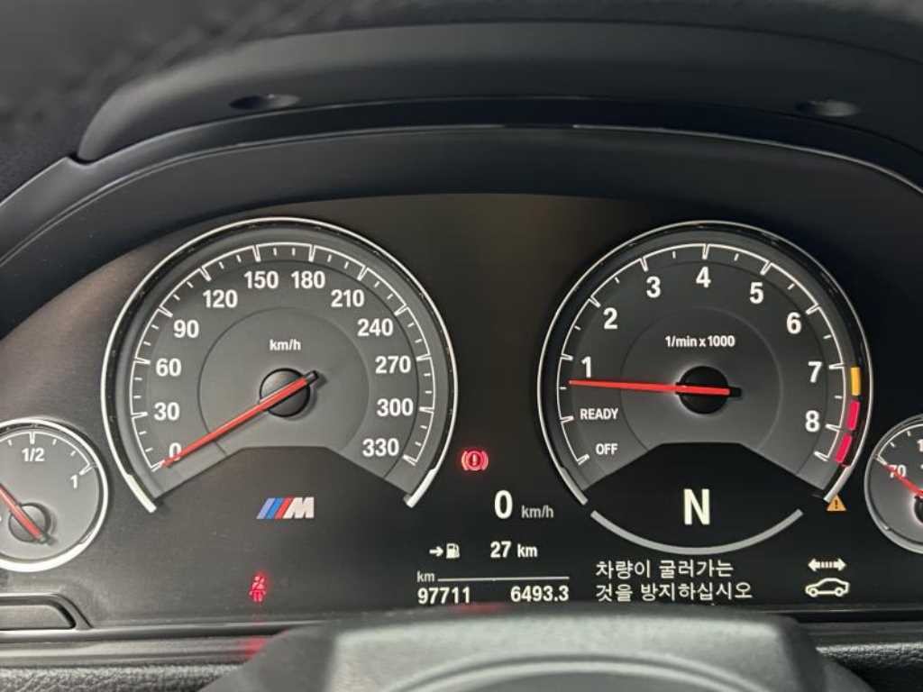 BMW 4시리즈 M4 (F82) 컨버터블 이미지 16
