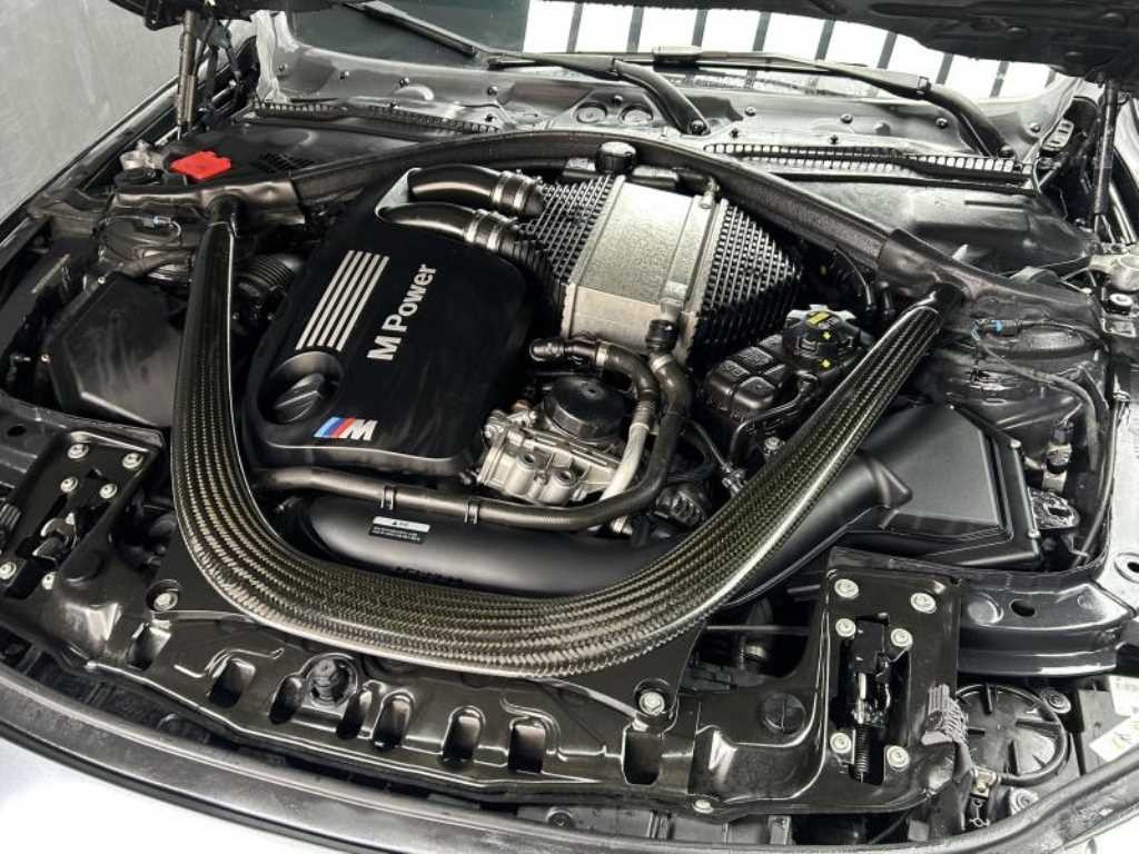BMW 4시리즈 M4 (F82) 컨버터블 이미지 17