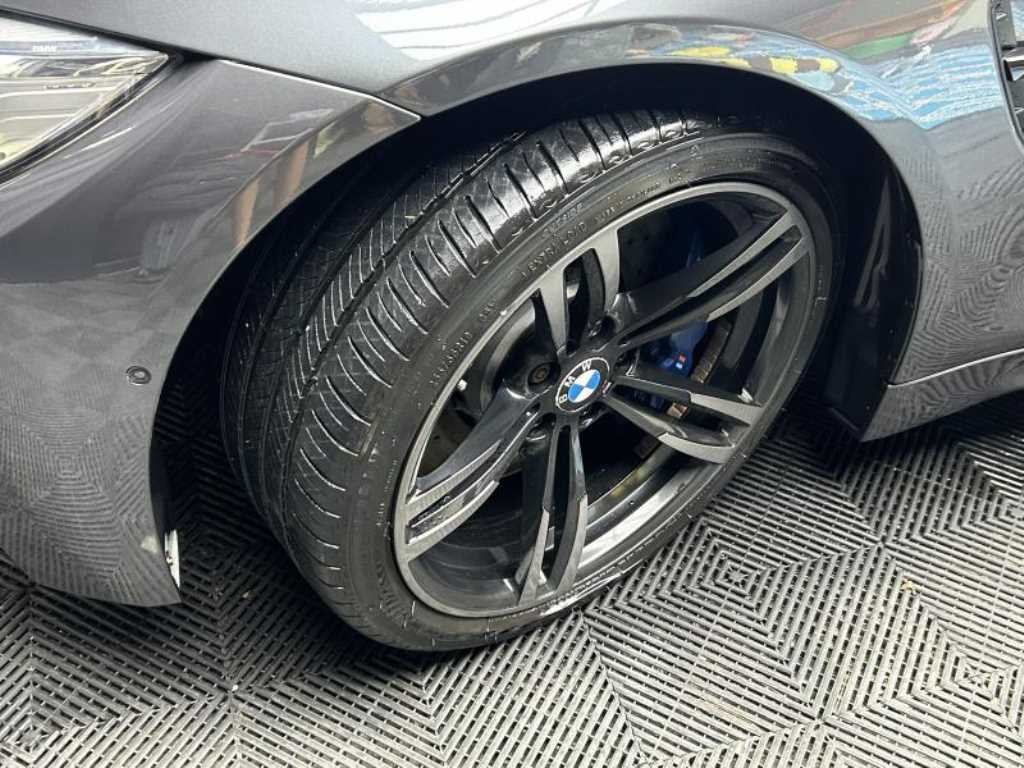 BMW 4시리즈 M4 (F82) 컨버터블 이미지 18