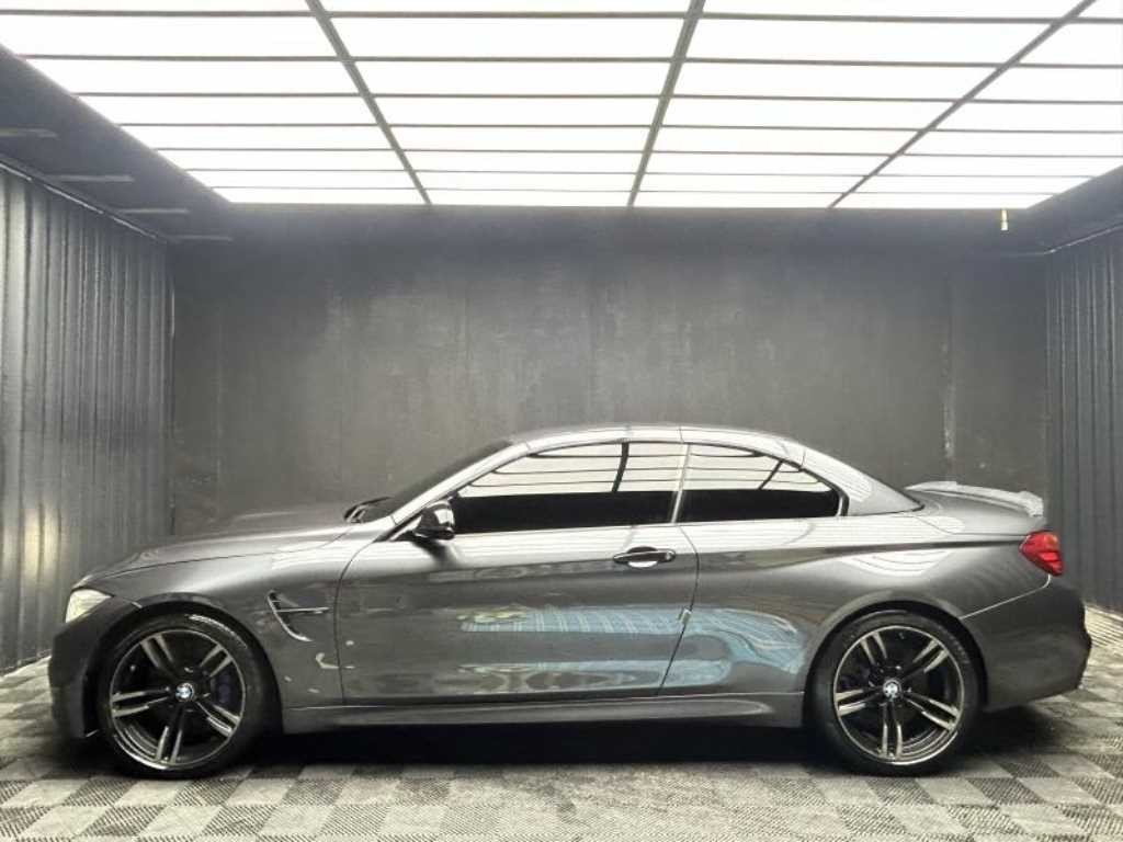 BMW 4시리즈 M4 (F82) 컨버터블 이미지 2