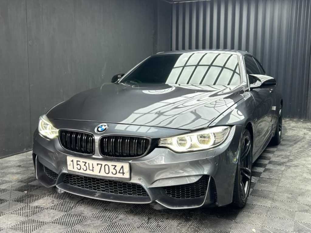 BMW 4시리즈 M4 (F82) 컨버터블 이미지 3