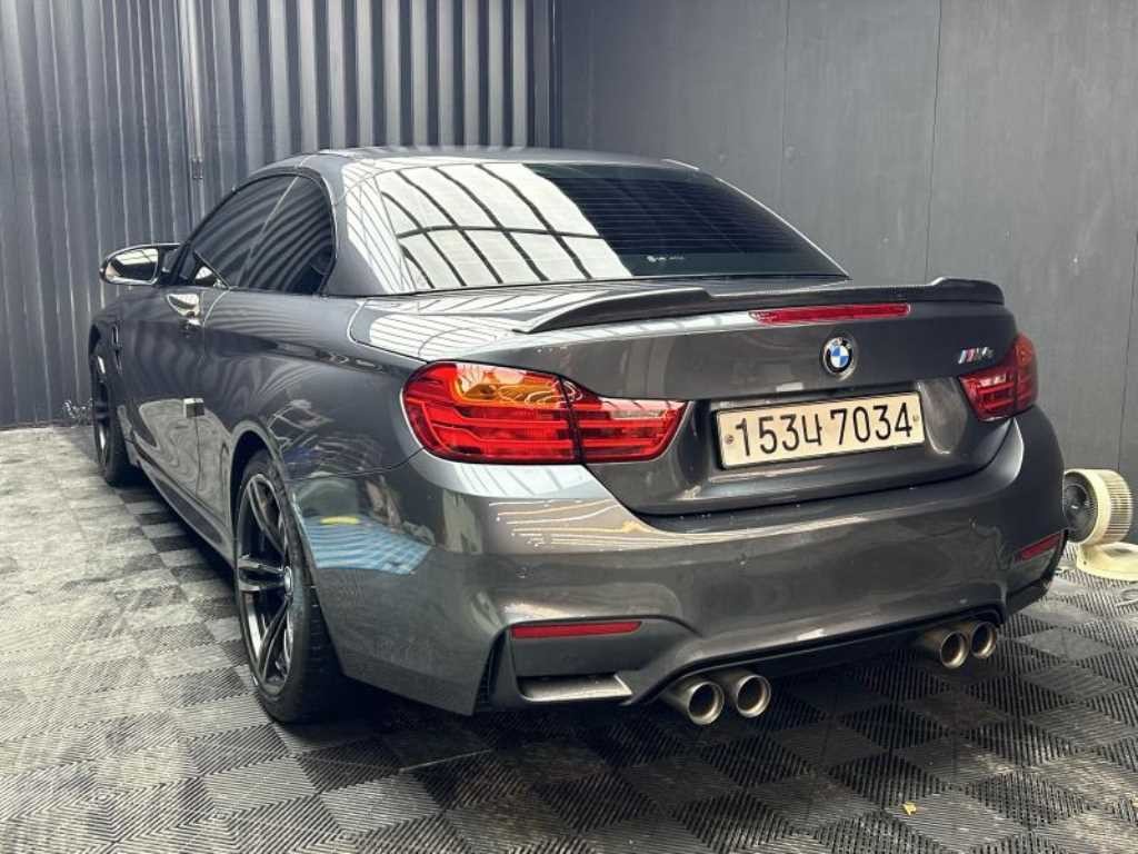 BMW 4시리즈 M4 (F82) 컨버터블 이미지 4