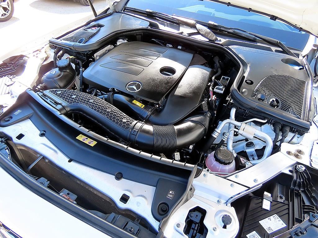 벤츠 E 클래스 E-클래스 W213 E350 4MATIC AMG LINE 이미지 19
