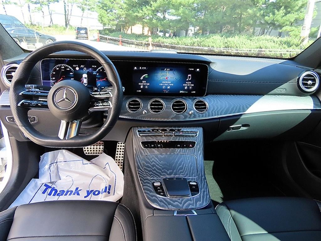 벤츠 E 클래스 E-클래스 W213 E350 4MATIC AMG LINE 이미지 7
