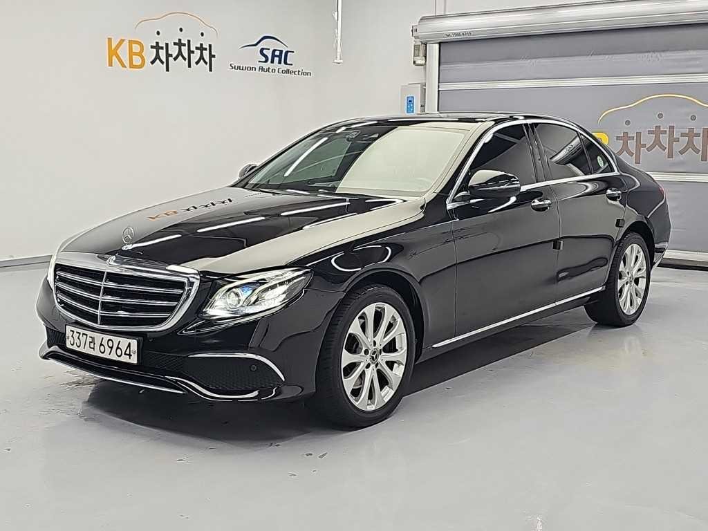 벤츠 E 클래스 E-클래스 W213 E220d 익스클루시브 이미지 1