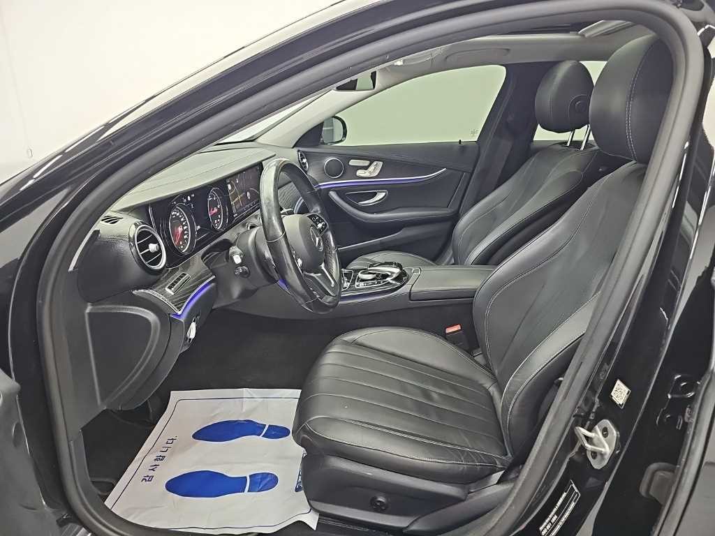 벤츠 E 클래스 E-클래스 W213 E220d 익스클루시브 이미지 11