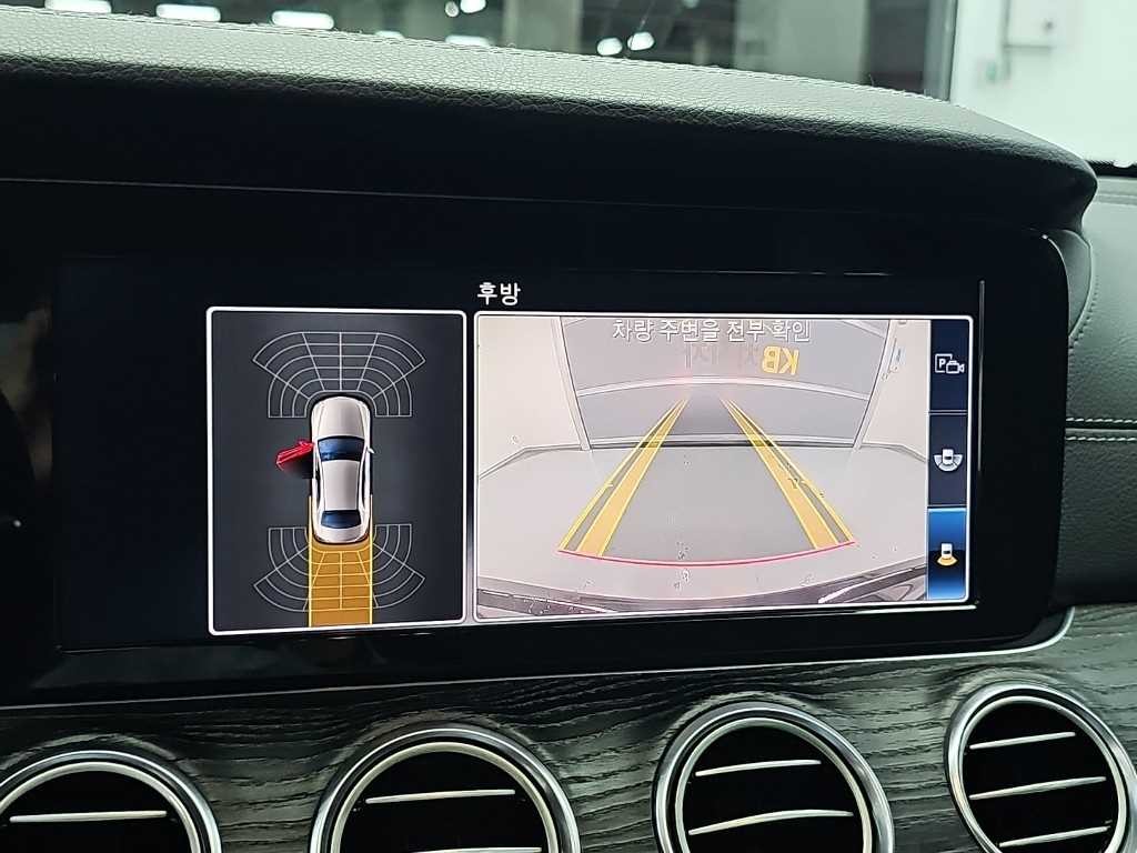 벤츠 E 클래스 E-클래스 W213 E220d 익스클루시브 이미지 16