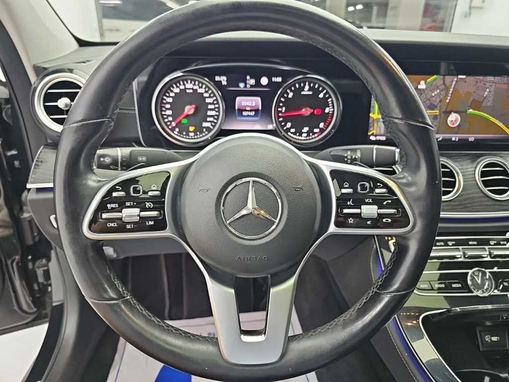 벤츠 E 클래스 E-클래스 W213 E220d 익스클루시브 이미지 9