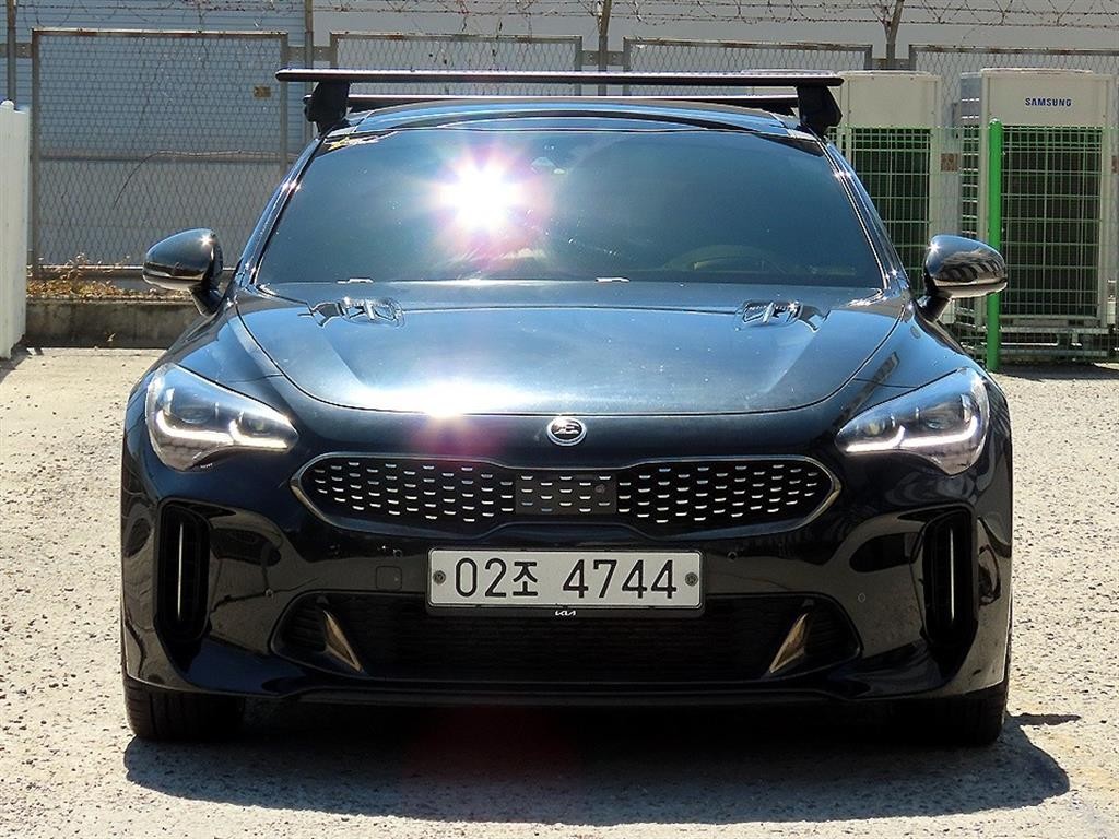 기아 스팅어 가솔린 2.0 터보 2WD 플래티넘 이미지 2