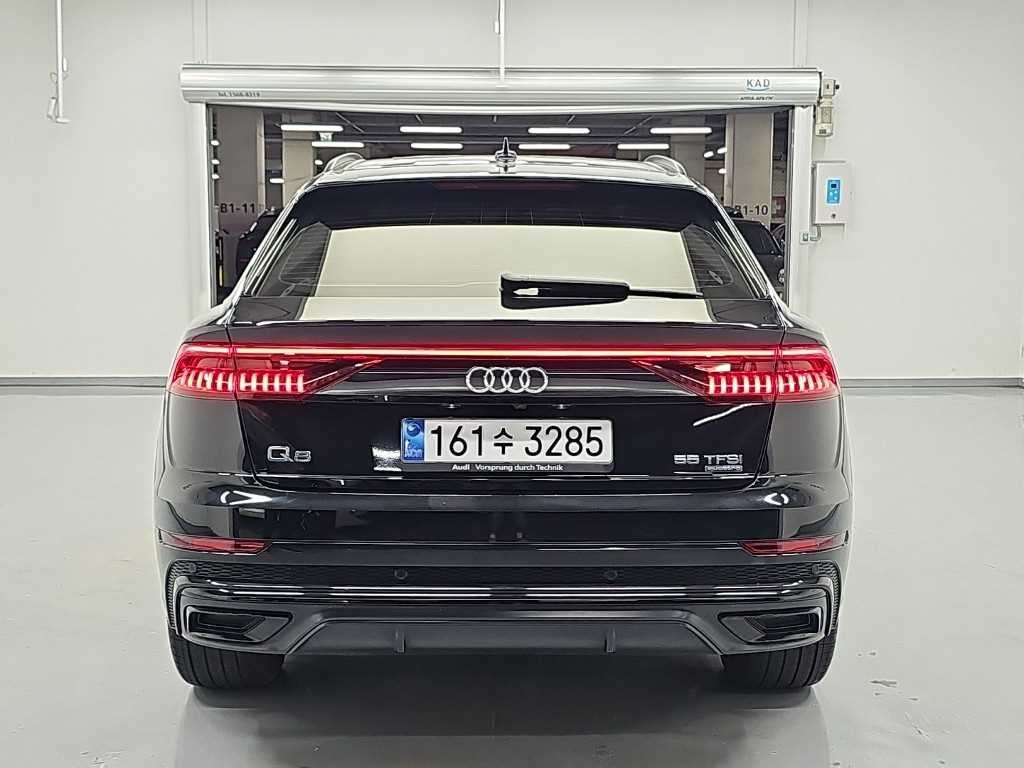 아우디 Q8 55 TFSI 콰트로 프리미엄 이미지 3
