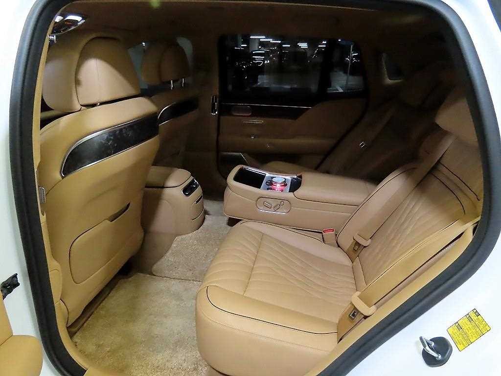 제네시스 G90 G90(RS4) 3.5T GDI e-S/C AWD 기본형 이미지 7