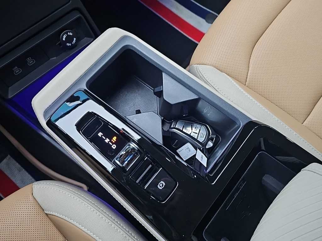 KG모빌리티(쌍용) 액티언 액티언 하이브리드(J120) S8 2WD 이미지 8