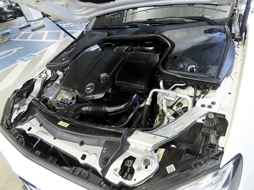 벤츠 E 클래스 E-클래스 W213 E220d 카브리올레 이미지 19