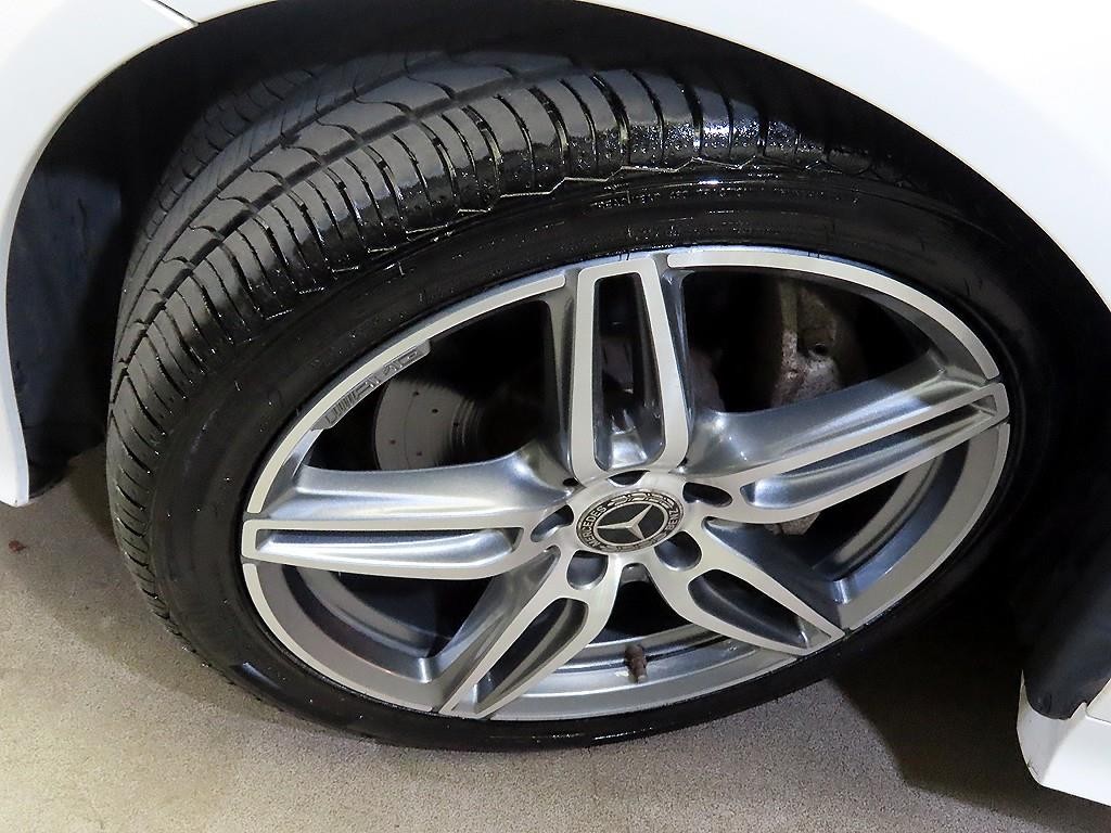 벤츠 E 클래스 E-클래스 W213 E220d 카브리올레 이미지 20