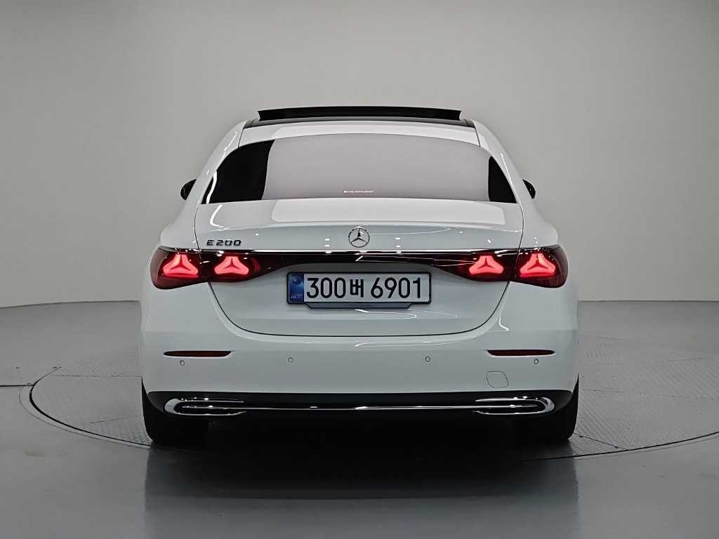 벤츠 E 클래스 E-클래스 W214 E200 아방가르드 이미지 3