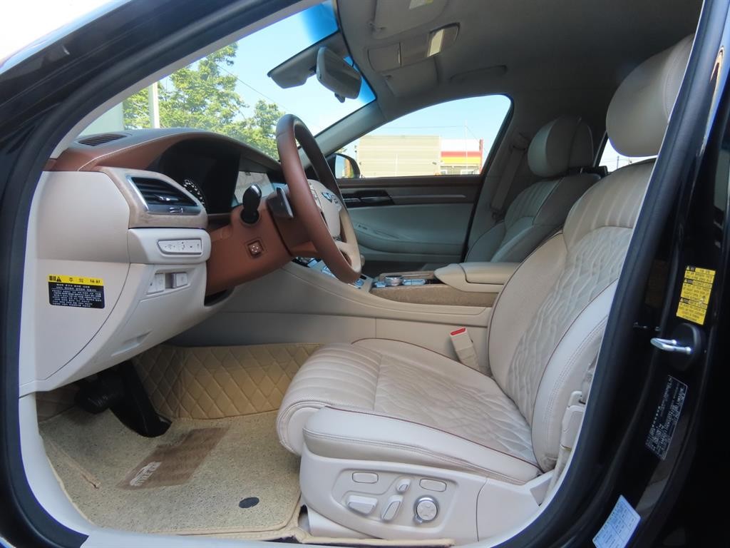 제네시스 G90 5.0 GDI AWD 프레스티지 이미지 17