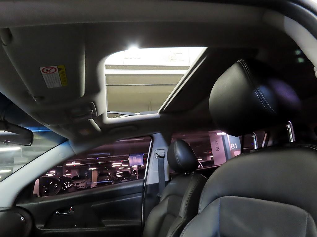 기아 스포티지 스포티지 R 2WD TLX 최고급형 이미지 17