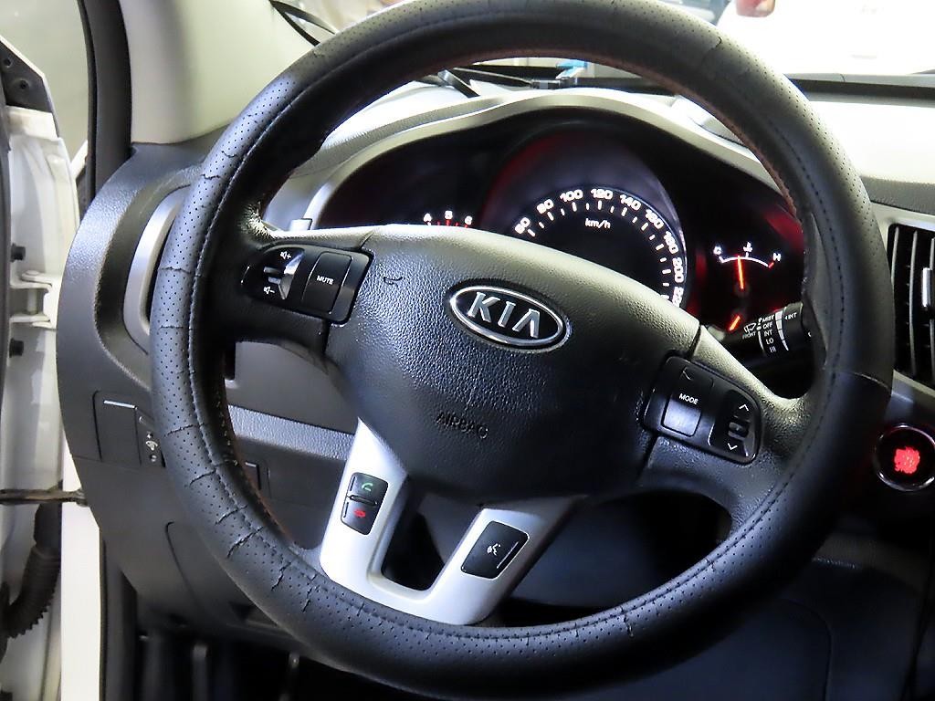 기아 스포티지 스포티지 R 2WD TLX 최고급형 이미지 8