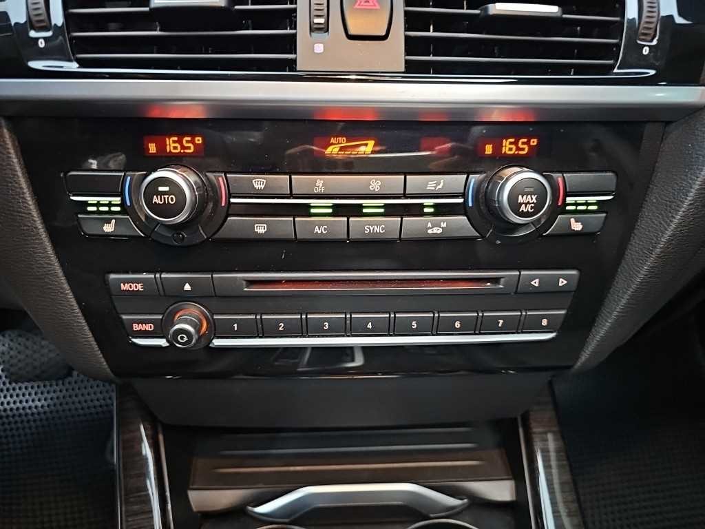 BMW X4 X4 (F26) xDrive 20d 이미지 10