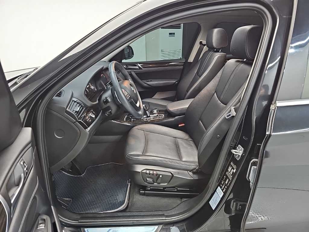 BMW X4 X4 (F26) xDrive 20d 이미지 11