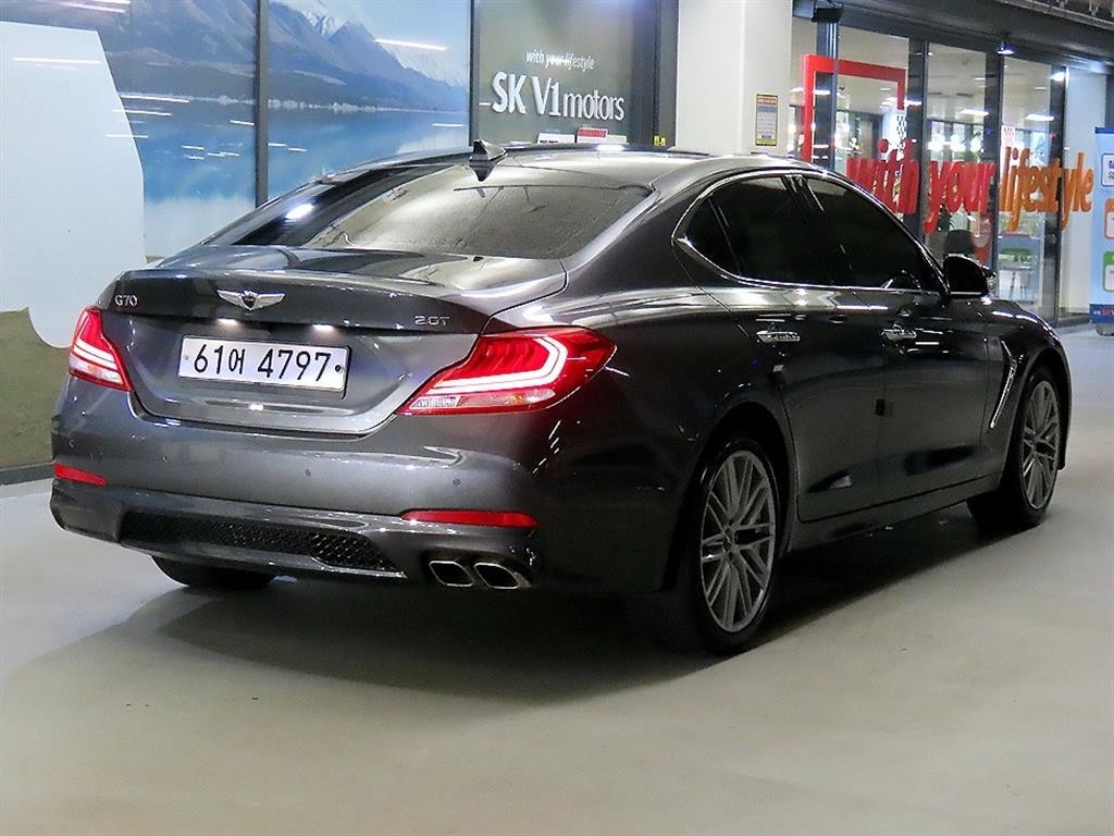 제네시스 G70 2.0T 엘리트 이미지 4