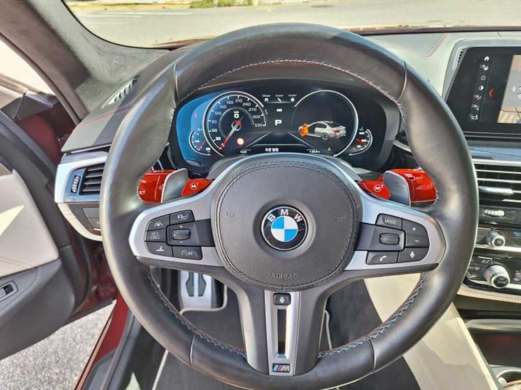 BMW 5시리즈 M5 (F90, F10) M5 세단 퍼스트 에디션 이미지 18