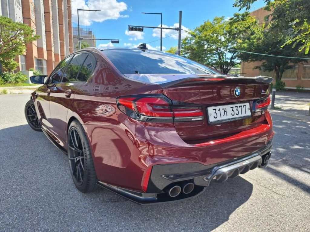 BMW 5시리즈 M5 (F90, F10) M5 세단 퍼스트 에디션 이미지 3
