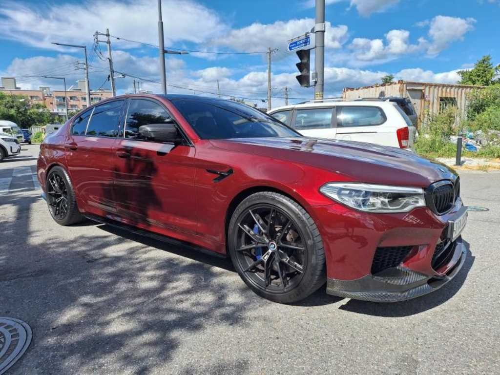 BMW 5시리즈 M5 (F90, F10) M5 세단 퍼스트 에디션 이미지 6