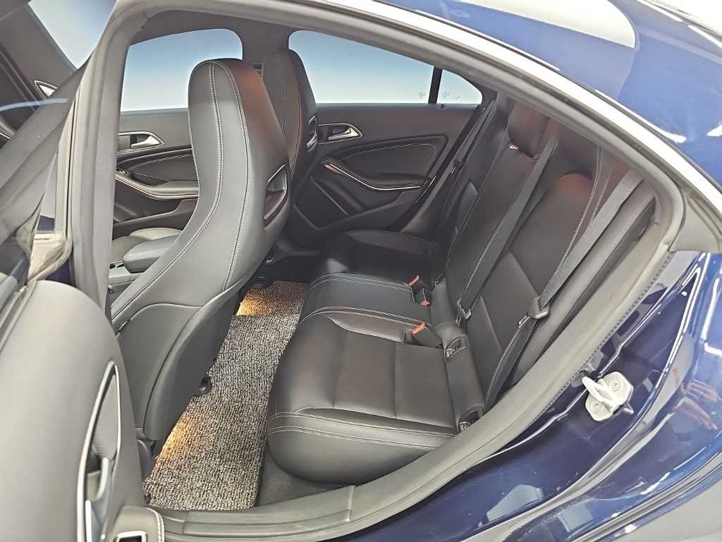 벤츠 CLA 클래스 CLA클래스 CLA 250 4MATIC 이미지 12
