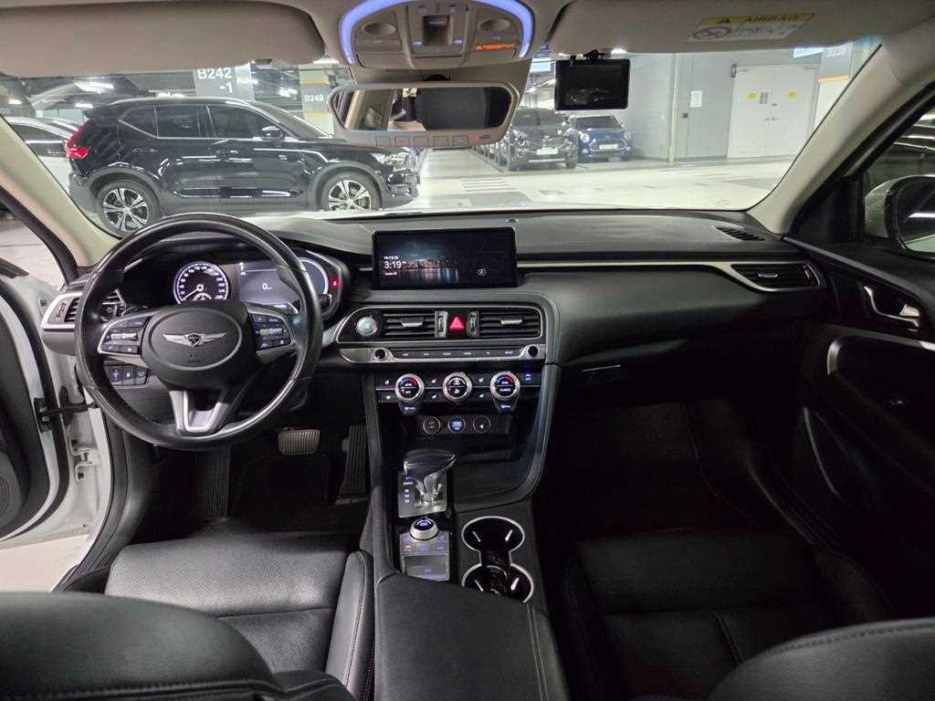 제네시스 G70 더 뉴 G70 가솔린 2.0T 2WD 이미지 10