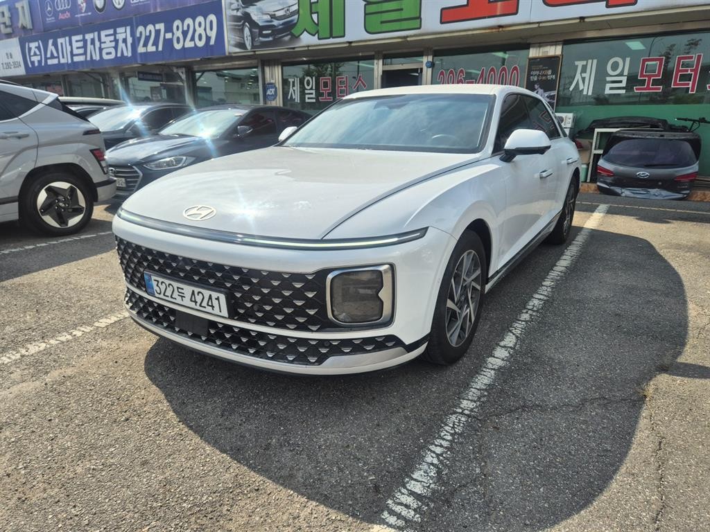 현대 그랜저 그랜저 (GN7) 가솔린 2.5 2WD 익스클루시브 이미지 1