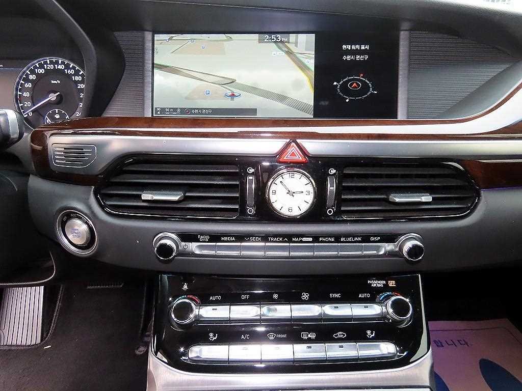 제네시스 EQ900 3.8 GDI AWD 프리미엄 럭셔리 이미지 13